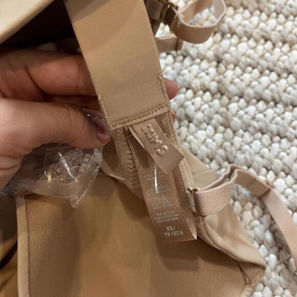 Skims Deep Plunge Shapewear Mid Thigh Bodysuit - Picture 3 of 5